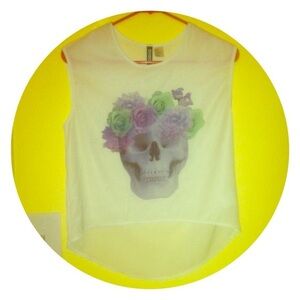 Divided White Skull Graphic Kids Top